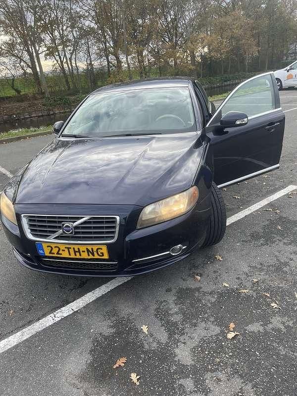 Blauw Gebruikt 2006 Volvo S80 Momentum Sedan | € 7.750 (Goede deal) - Afbeelding 1/4