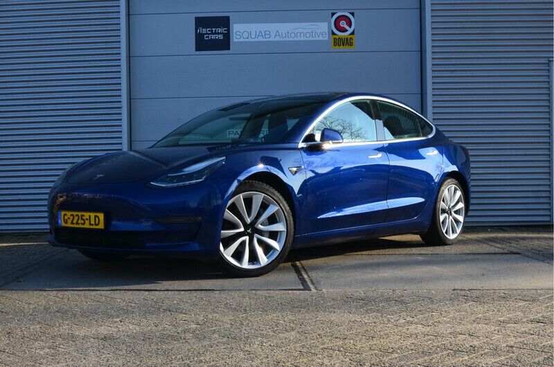 Blauw Gebruikt 2019 Tesla Model 3 Long Range Sedan | € 26.500 (Iets duurder) - Afbeelding 1/4
