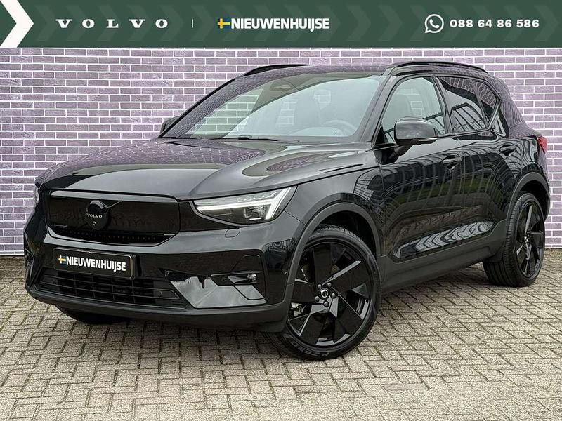 Zwart Gebruikt 2025 Volvo EX40 Ultra SUV | € 48.899 (Iets duurder) - Afbeelding 1/3