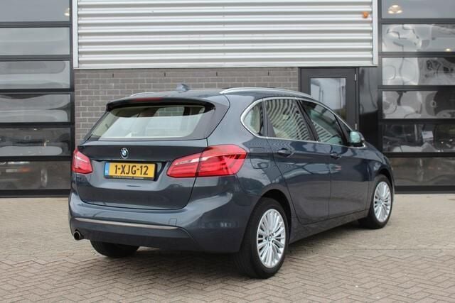 Occasion BMW 218 Executive 136 PK (100 kW) 2014 Grijs Stationwagen