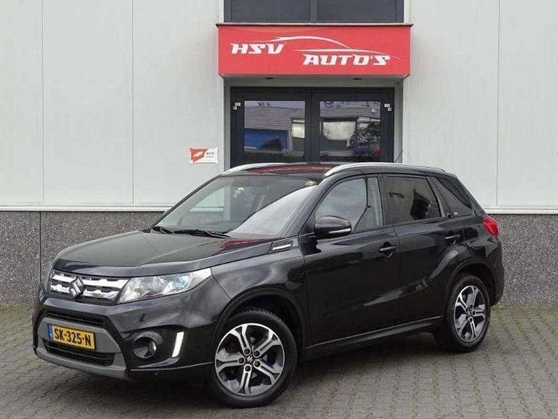 Zwart Gebruikt 2017 Suzuki Vitara SUV | € 11.450 (Goede deal) - Afbeelding 1/3