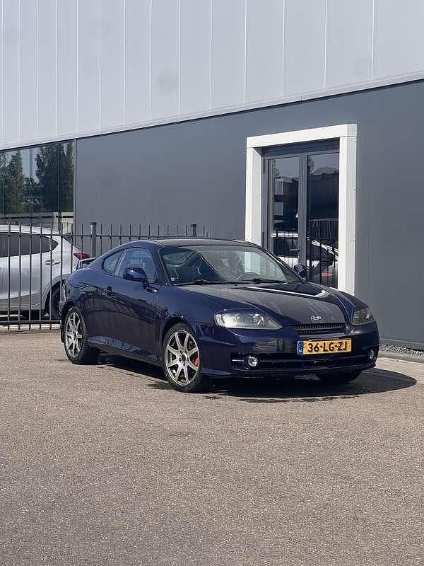 Blauw Gebruikt 2003 Hyundai Coupé Coupé | € 4.500 - Afbeelding 1/4