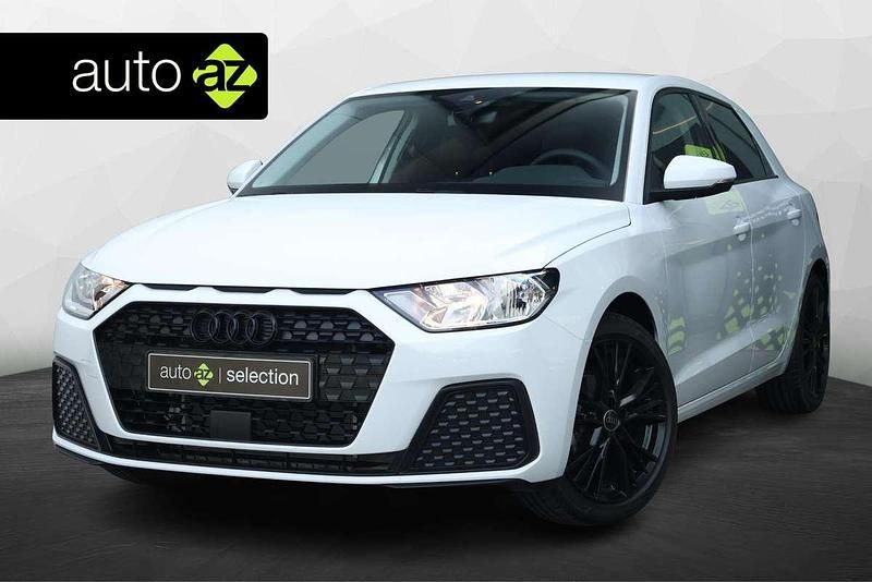 Wit Gebruikt 2024 Audi A1 Sportback Proline Hatchback | € 26.900 (Eerlijke prijs) - Afbeelding 1/4