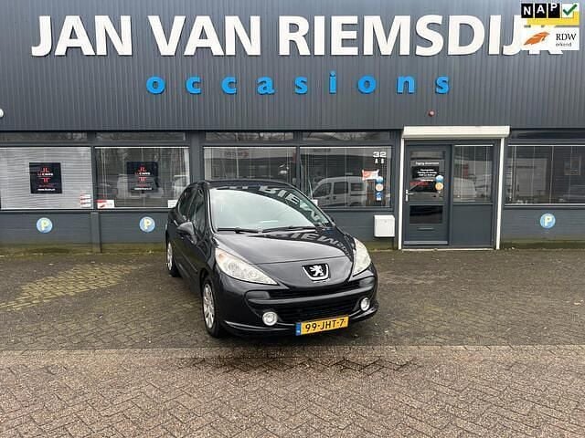 Zwart Gebruikt 2009 Peugeot 207 Hatchback | € 2.995 (Eerlijke prijs) - Afbeelding 1/4
