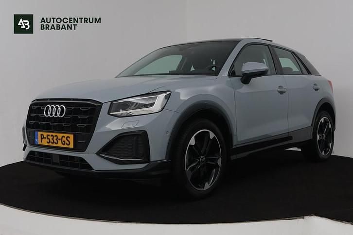 Grijs Occasion 2022 Audi Q2 Advanced SUV | € 22.945 (Eerlijke prijs) - Afbeelding 1/4