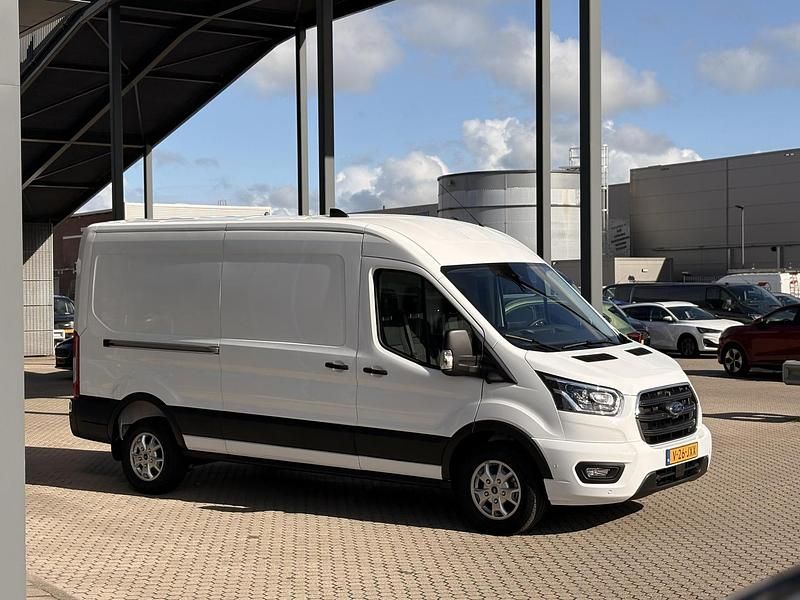 Occasion Ford Transit Limited 170 PK (125 kW) 2024 Zilver Van