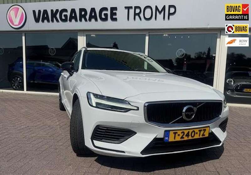 Wit Gebruikt 2020 Volvo V60 Business Edition Stationwagen | € 24.250 (Super prijs) - Afbeelding 1/4