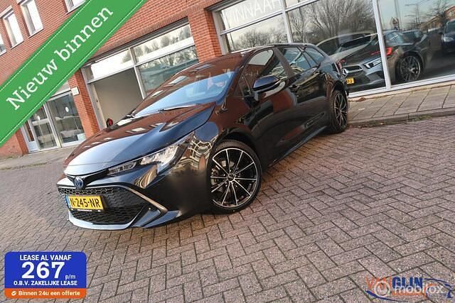 Zwart Occasion 2022 Toyota Corolla Stationwagen | € 19.950 (Super prijs) - Afbeelding 1/4