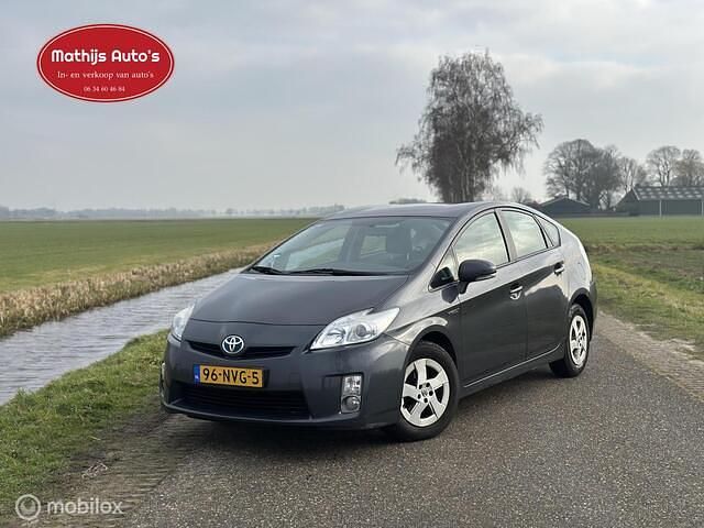 Grijs Occasion 2010 Toyota Prius Comfort Hatchback | € 4.750 (Iets duurder) - Afbeelding 1/4