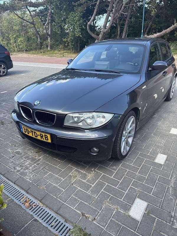 Gebruikt 2006 BMW 120 Hatchback | € 4.300 (Eerlijke prijs) - Afbeelding 1/4