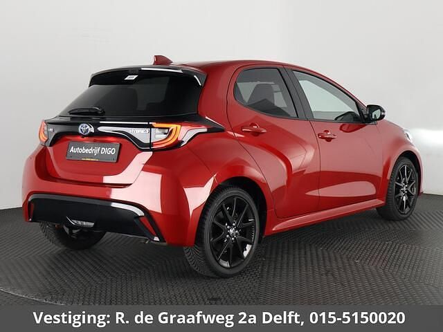 Occasion Toyota Yaris Executive 116 PK (85 kW) 2023 Rood Hatchback