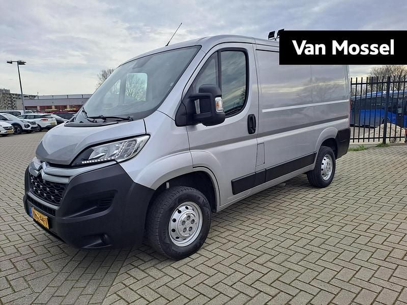 Zwart Gebruikt 2020 Citroën Jumper MPV | € 13.944 (Goede deal) - Afbeelding 1/4
