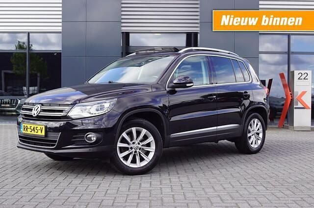 Zwart Gebruikt 2013 VW Tiguan Sportline SUV | € 11.450 (Eerlijke prijs) - Afbeelding 1/4