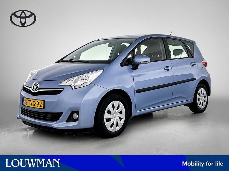 Occasion Toyota Verso-S 2014 Blauw MPV