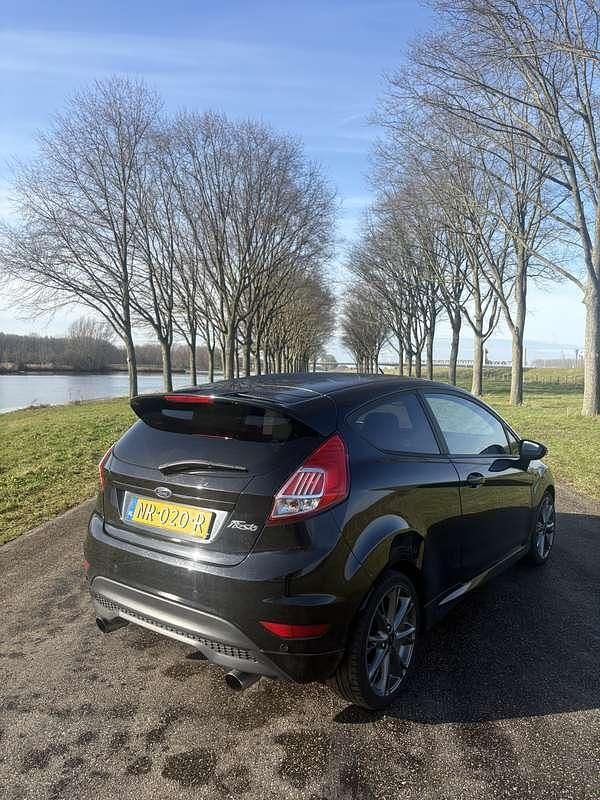 Occasion Ford Fiesta ST-Line 125 PK (91 kW) 2017 Zwart Hatchback