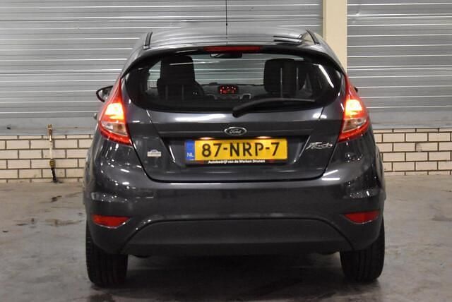 Occasion Ford Fiesta Limited 60 PK (44 kW) 2010 Grijs Hatchback