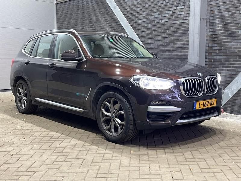 Bruin Gebruikt 2020 BMW X3 Executive SUV | € 32.800 - Afbeelding 1/1