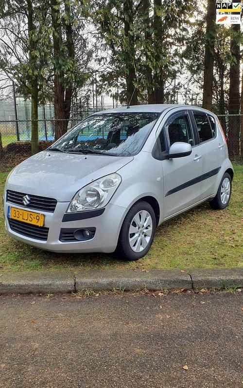 Occasion Suzuki Splash Exclusive 86 PK (63 kW) 2010 Grijs Hatchback
