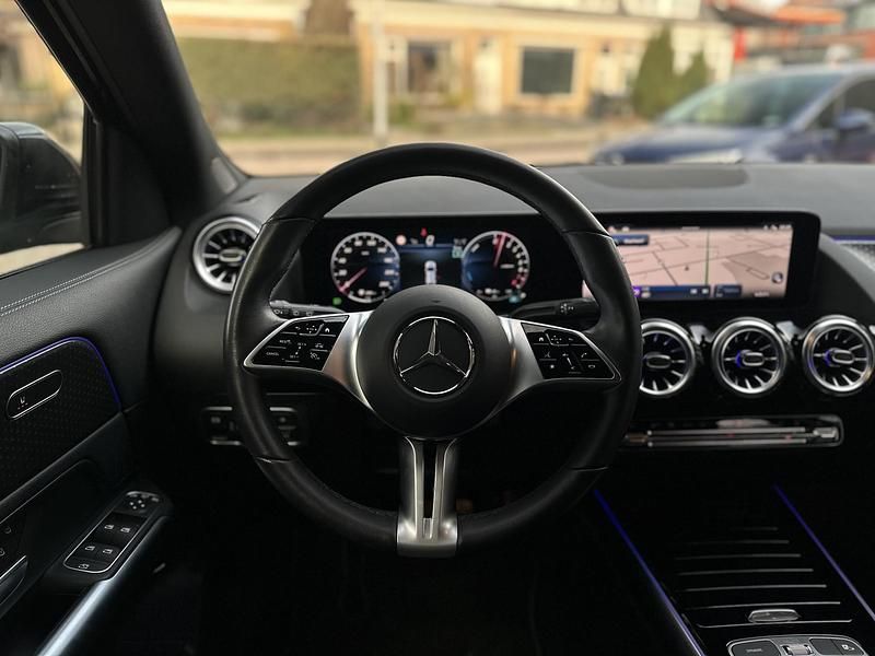 Occasion Mercedes GLA250 Business 165 PK (121 kW) 2024 Zwart (metallic) SUV