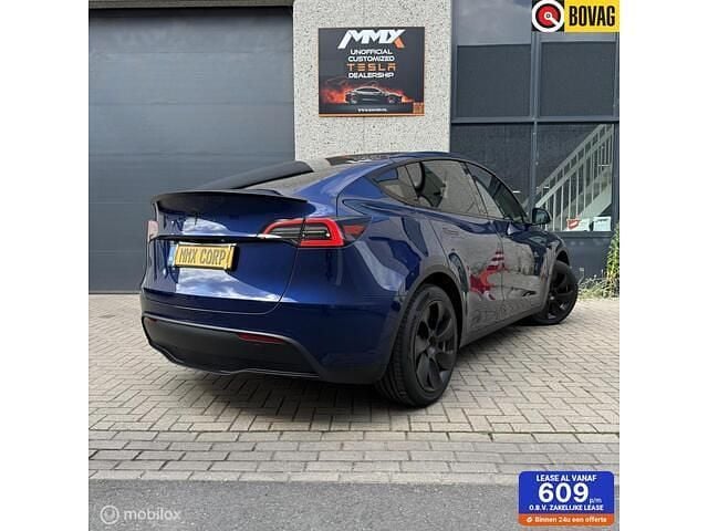 Blauw Gebruikt 2024 Tesla Model Y RWD SUV | € 37.999 (Eerlijke prijs) - Afbeelding 1/4