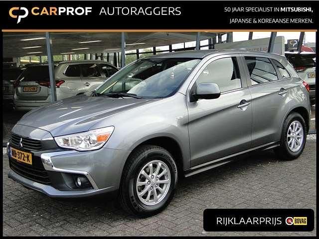 Grijs Gebruikt 2017 Mitsubishi ASX Plus SUV | € 12.945 (Eerlijke prijs) - Afbeelding 1/4