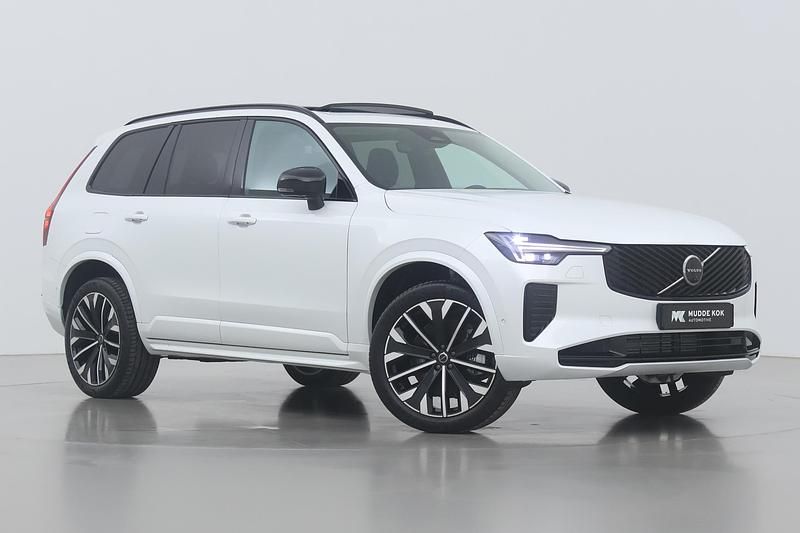 Nieuw Volvo XC90 Plus 303 PK (222 kW) 2025 Wit SUV