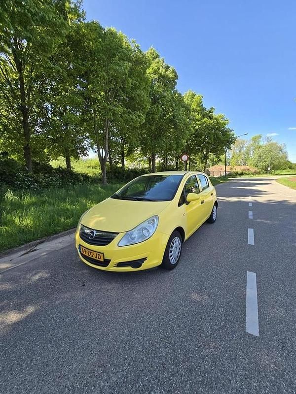 Occasion 2008 Opel Corsa Essentia | € 999 (Super prijs) - Afbeelding 1/4