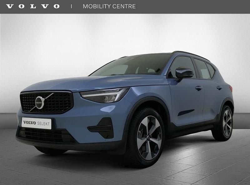 Blauw Gebruikt 2025 Volvo XC40 Plus SUV | € 47.950 (Eerlijke prijs) - Afbeelding 1/4