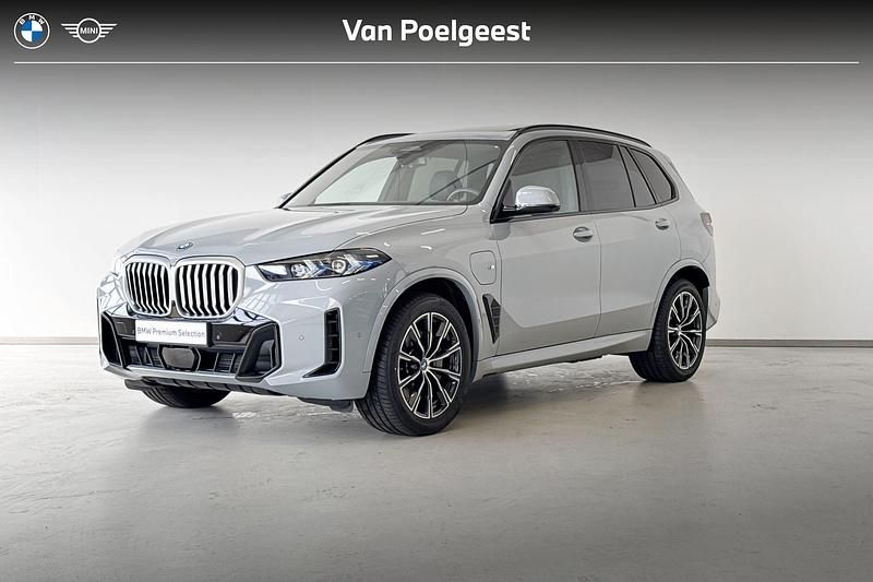 Grijs Gebruikt 2025 BMW X5 M Sport SUV | € 99.795 (Super prijs) - Afbeelding 1/4