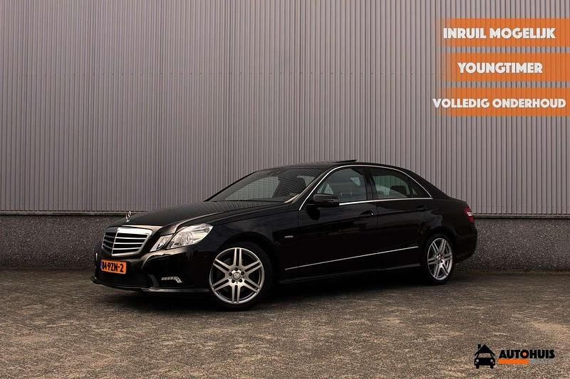 Zwart Gebruikt 2009 Mercedes E350 Avantgarde Sedan | € 14.900 (Iets duurder) - Afbeelding 1/4