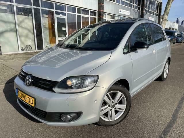 Grijs Gebruikt 2012 VW Golf Plus Highline MPV | € 10.495 (Iets duurder) - Afbeelding 1/4
