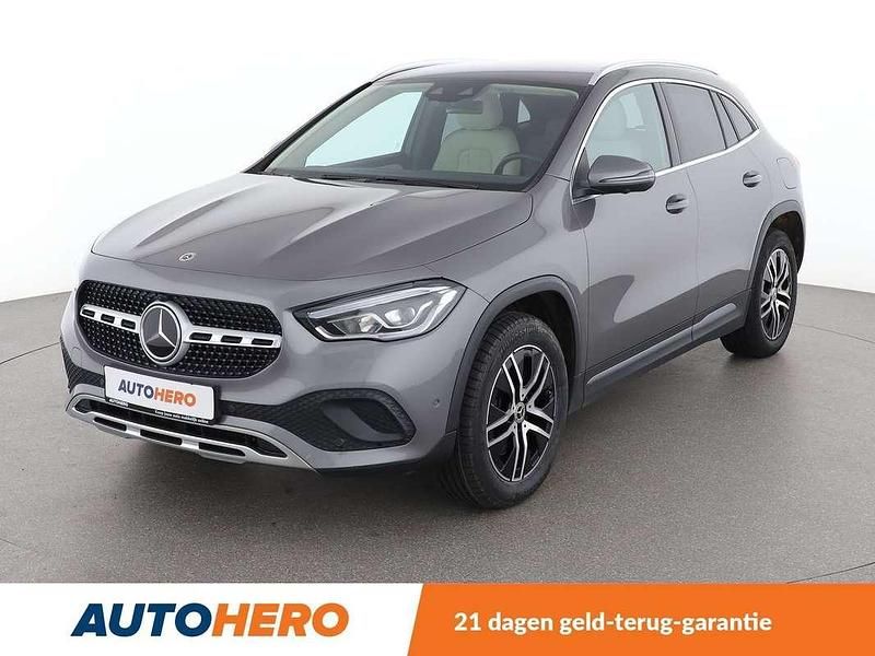 Grijs Gebruikt 2021 Mercedes GLA250 Progressive SUV | € 31.849 (Goede deal) - Afbeelding 1/3