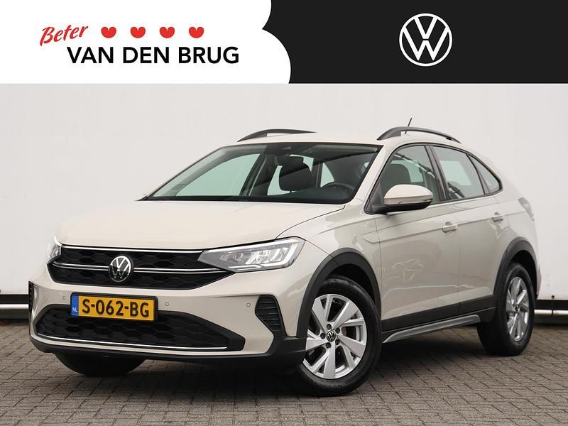 Grijs Occasion 2023 VW Taigo Business SUV | € 20.195 (Goede deal) - Afbeelding 1/4