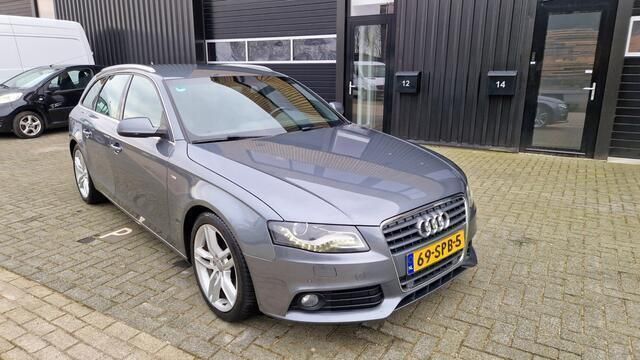 Grijs Occasion 2011 Audi A4 Proline Stationwagen | € 8.499 (Eerlijke prijs) - Afbeelding 1/4