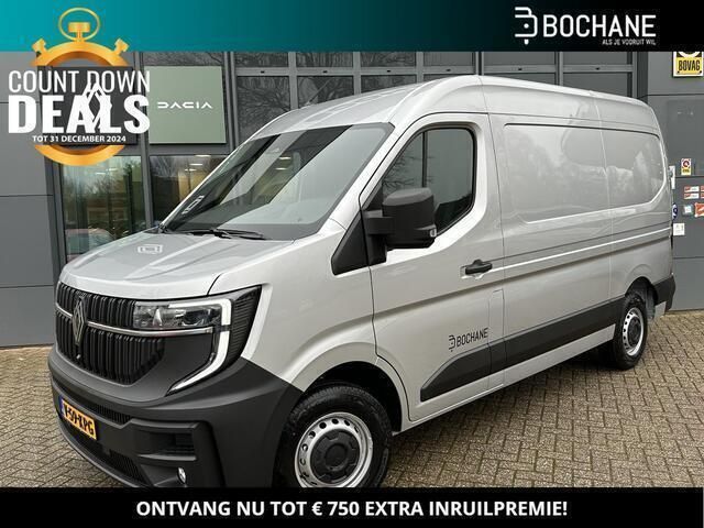 Grijs Gebruikt 2024 Renault Master Van | € 31.900 (Eerlijke prijs) - Afbeelding 1/4