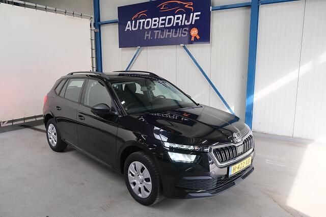Zwart Gebruikt 2020 Skoda Kamiq Active SUV | € 16.450 (Eerlijke prijs) - Afbeelding 1/4