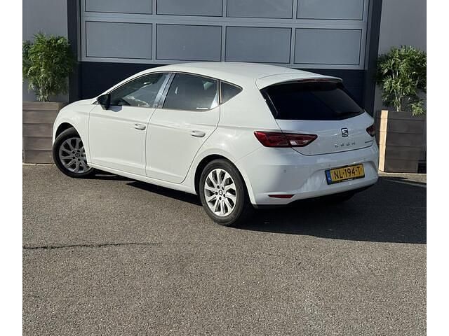 Occasion Seat Leon CONNECT 116 PK (85 kW) 2017 Wit Hatchback