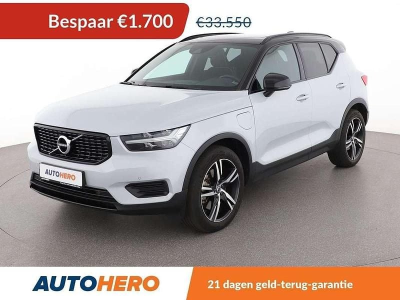 Grijs Gebruikt 2020 Volvo XC40 R-Design SUV | € 32.049 (Goede deal) - Afbeelding 1/3