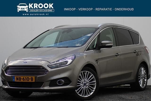 Grijs Gebruikt 2015 Ford S-MAX Vignale MPV | € 20.900 (Eerlijke prijs) - Afbeelding 1/3