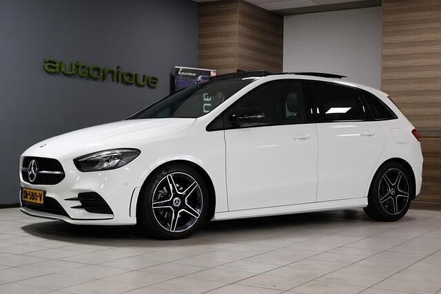 Occasion Mercedes B180 AMG 136 PK (100 kW) 2019 Wit, metallic lak MPV