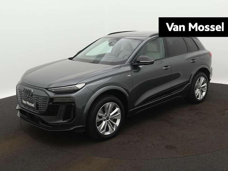 Grijs Nieuw 2025 Audi Q6 e-tron Advanced SUV | € 90.500 - Afbeelding 1/4