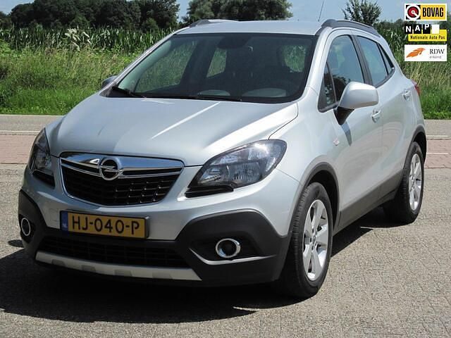 Grijs Gebruikt 2015 Opel Mokka Edition SUV | € 9.300 (Eerlijke prijs) - Afbeelding 1/4