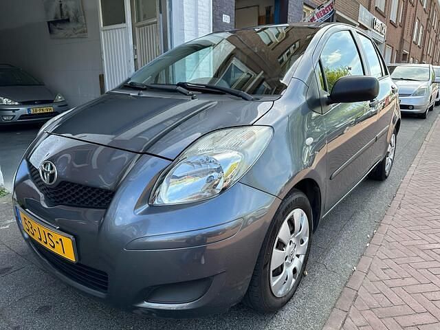 Blauw Gebruikt 2009 Toyota Yaris Comfort Hatchback | € 3.950 (Goede deal) - Afbeelding 1/4