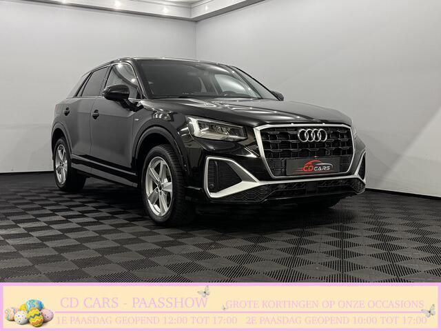 Zwart, metallic lak Gebruikt 2024 Audi Q2 S-Line SUV | € 34.950 (Eerlijke prijs) - Afbeelding 1/4