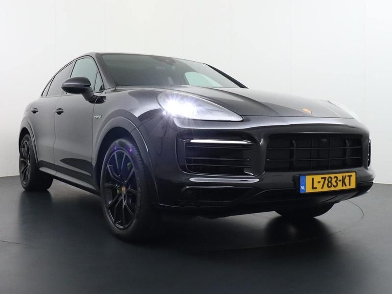 Occasion Porsche Cayenne 463 PK (340 kW) 2021 Zwart SUV