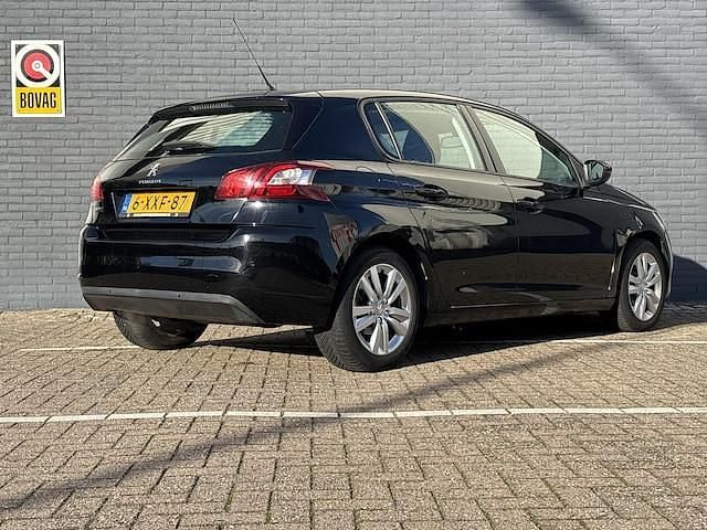 Occasion Peugeot 308 Premium 125 PK (91 kW) 2014 Zwart Hatchback
