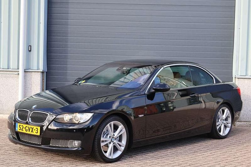 Zwart Gebruikt 2008 BMW 325 Cabriolet Executive Cabriolet | € 9.950 (Eerlijke prijs) - Afbeelding 1/4
