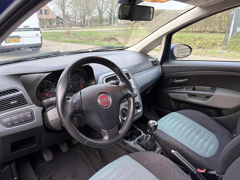 Occasion Fiat Grande Punto Lusso 78 PK (57 kW) 2009 Blauw Hatchback