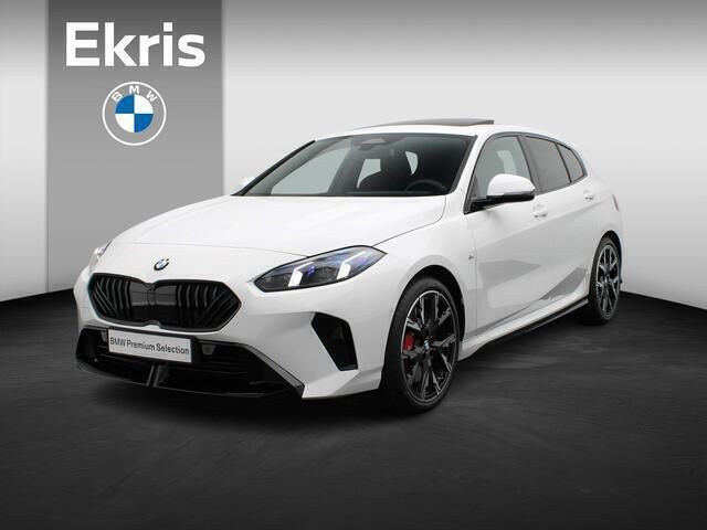 Wit Gebruikt 2024 BMW 120 M Sport Hatchback | € 39.900 (Iets duurder) - Afbeelding 1/4