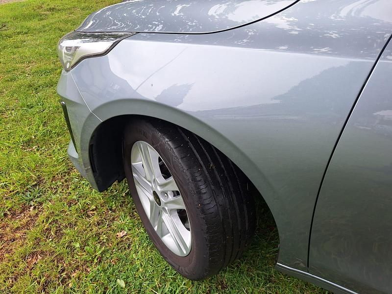 Occasion Kia Ceed 120 PK (88 kW) 2020 Grijs Hatchback